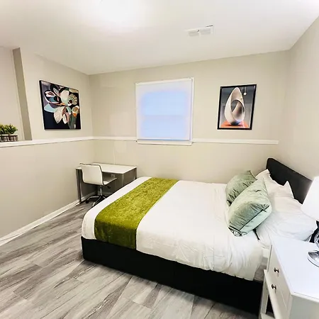 Oxon Hill Cosy Middle Unit 2 Bedroom And 1Bath Near Gaylord Exterior photo